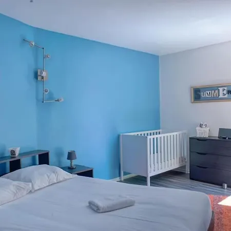 Superbe Appart/ 2ch / 4 Pers / Terrasse / Vue Apartment